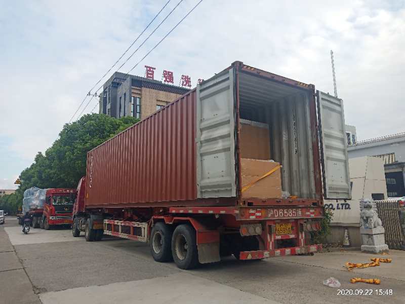 百強洗滌設(shè)備助力印度洗滌行業(yè) 百強洗滌設(shè)備助力印度洗滌行業(yè)